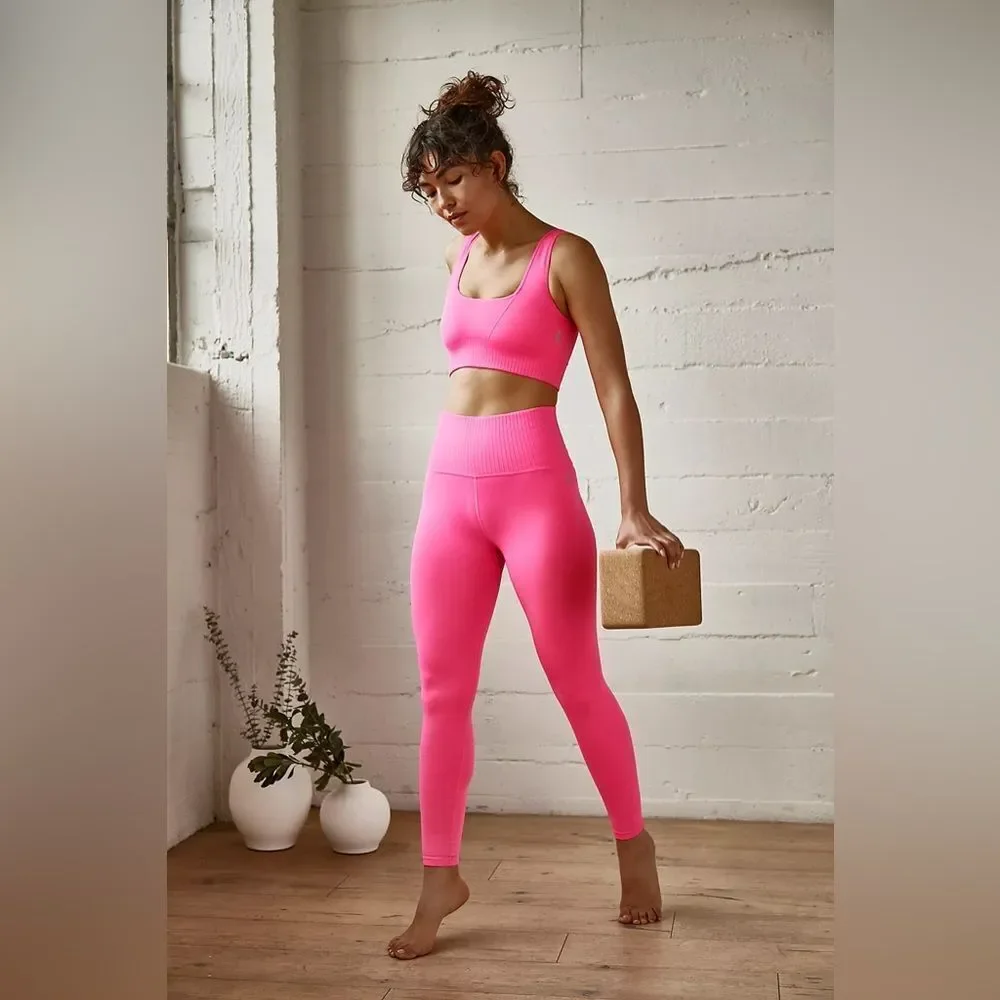 NWOT Free People High-Rise 7/8 Length Good Karma Leggings - Picture 3 of 9